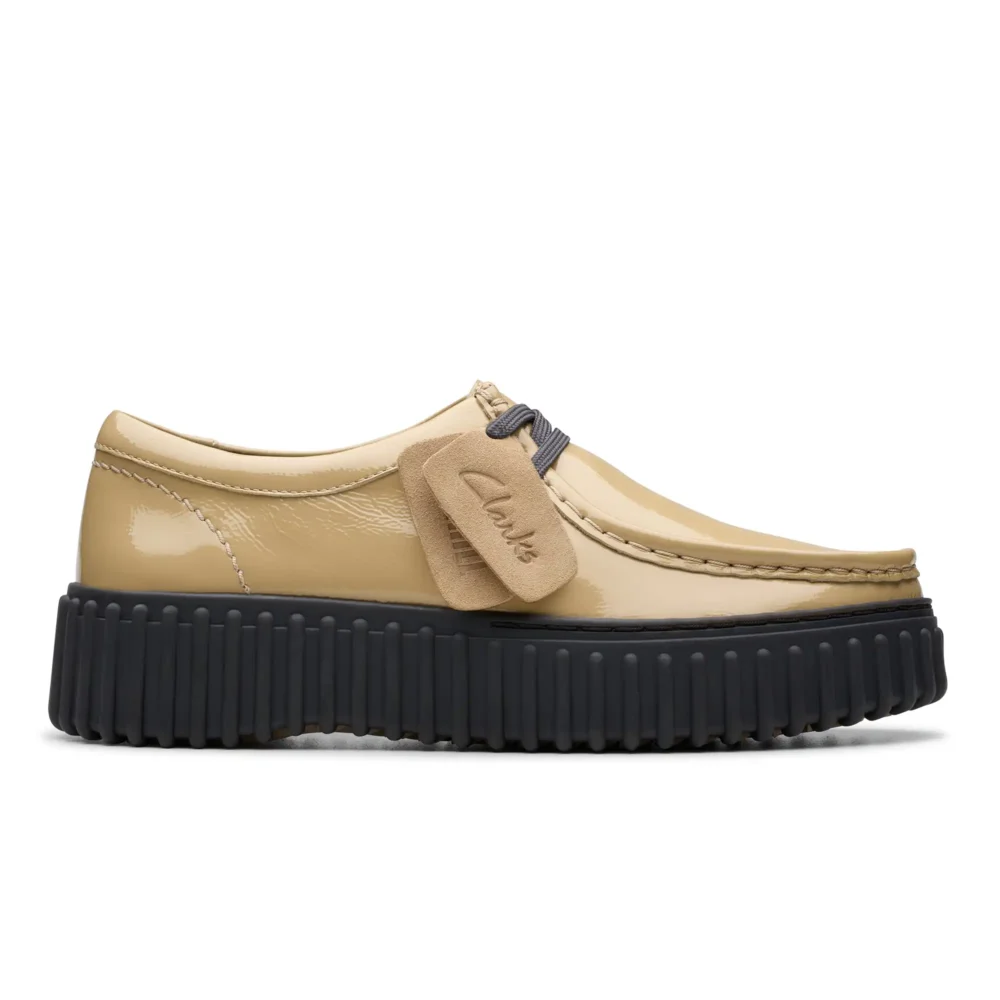 Torhill Bee Beige Patent – Image 1