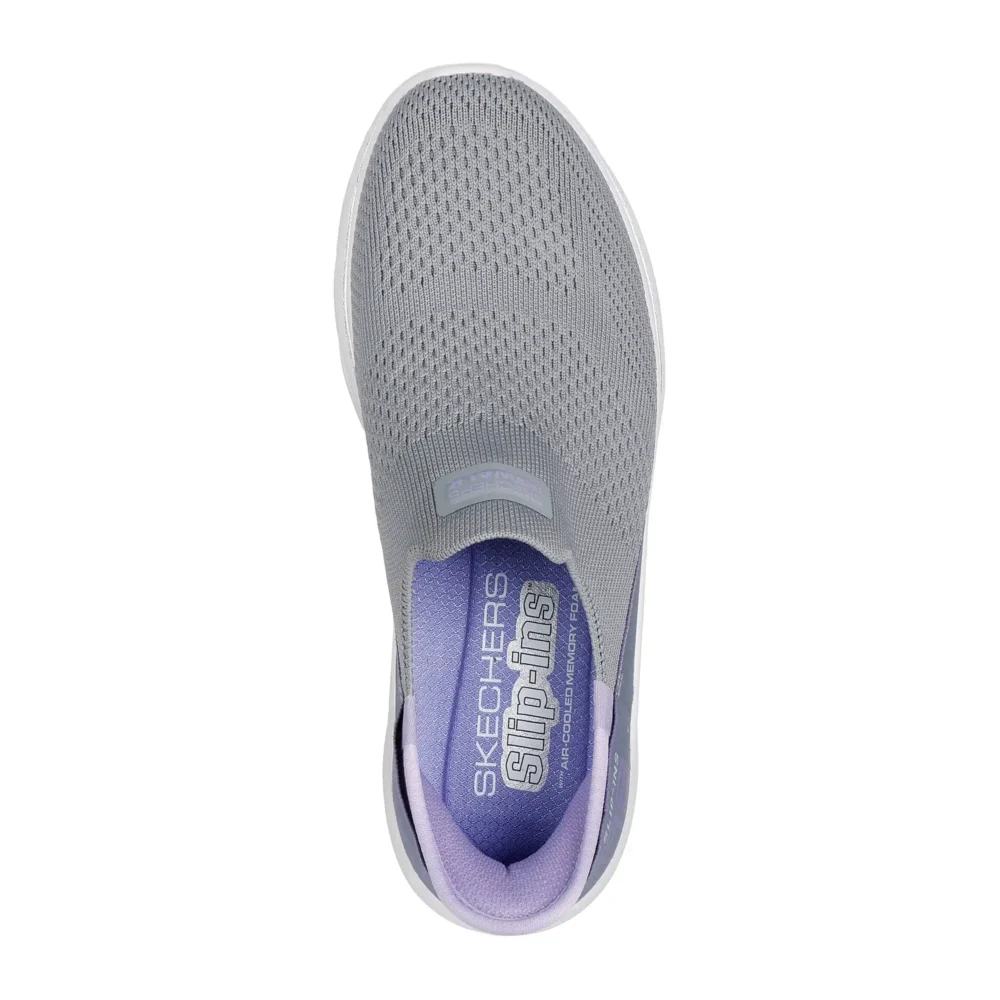 Go Walk 7 - Mia – Image 4