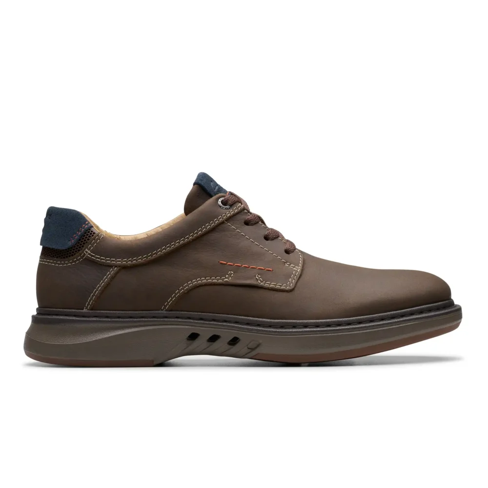 Un Briley Pace Brown Nubuck – Image 1