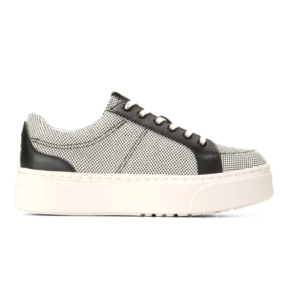 Grandpro Max Platform Sneaker Ivory Canvas Black Leather – Image 1
