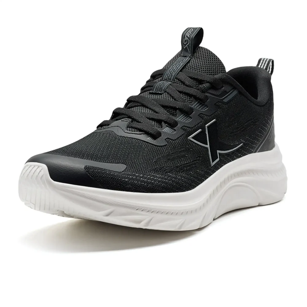 Sneakers 2.0 – Image 1
