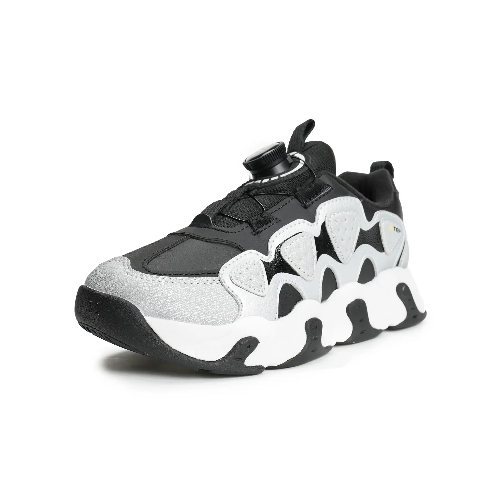 675415323010-2_A Casual Shoes – Image 1