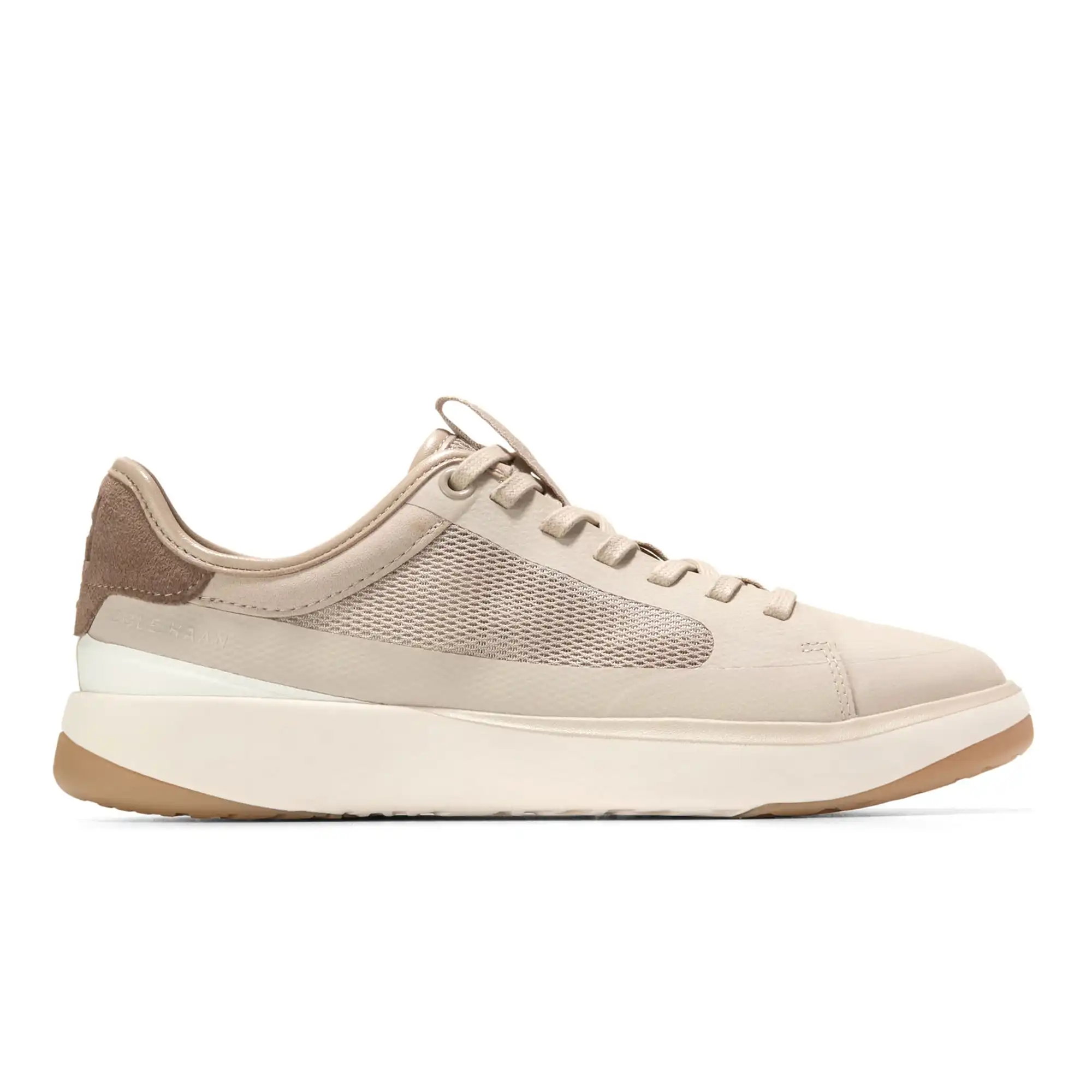 W34508_A Grandpro All Day Court Sneaker – Image 1