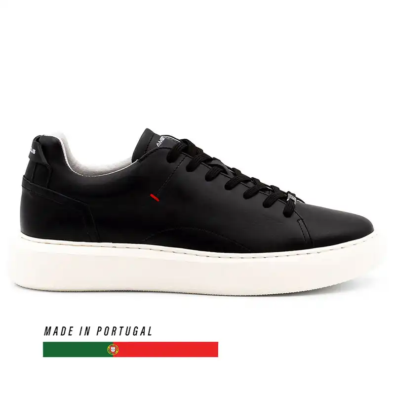 Eclipse/Black